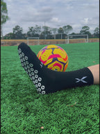 XR SPORT GRIP SOCKS - BLACK